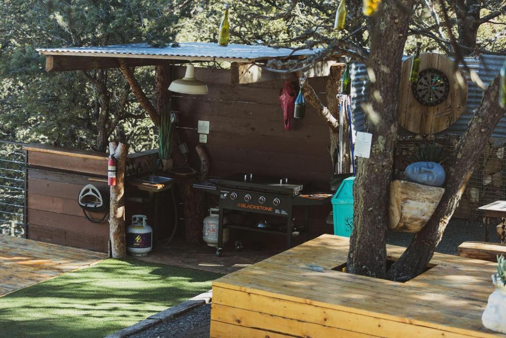 Zia Geo Dome At El Mistico Ranch, Glamping Villa Nogal Exterior photo